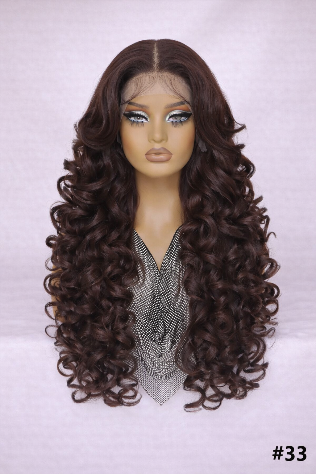 Bouncy Latish Queen wig